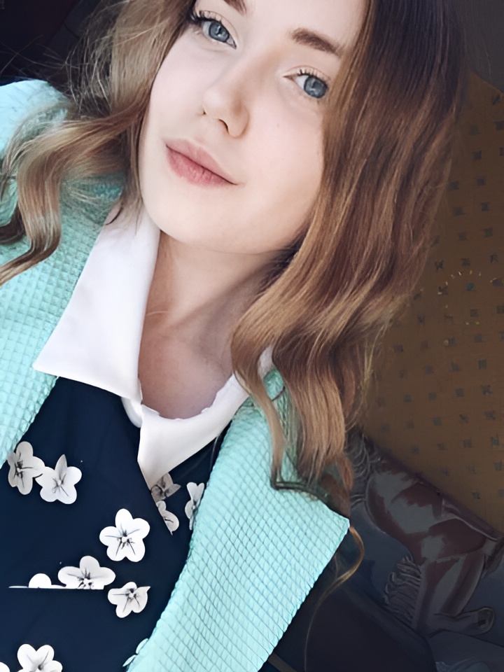 Юна привлекальеная девушка из Лобни цена от 2000 руб