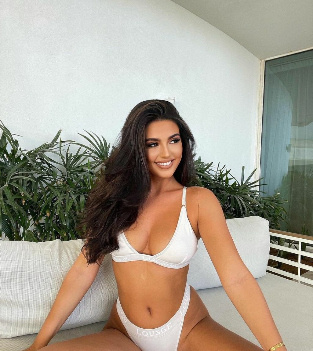 Лика привлекальеная девушка из Лобни цена от 3000 руб