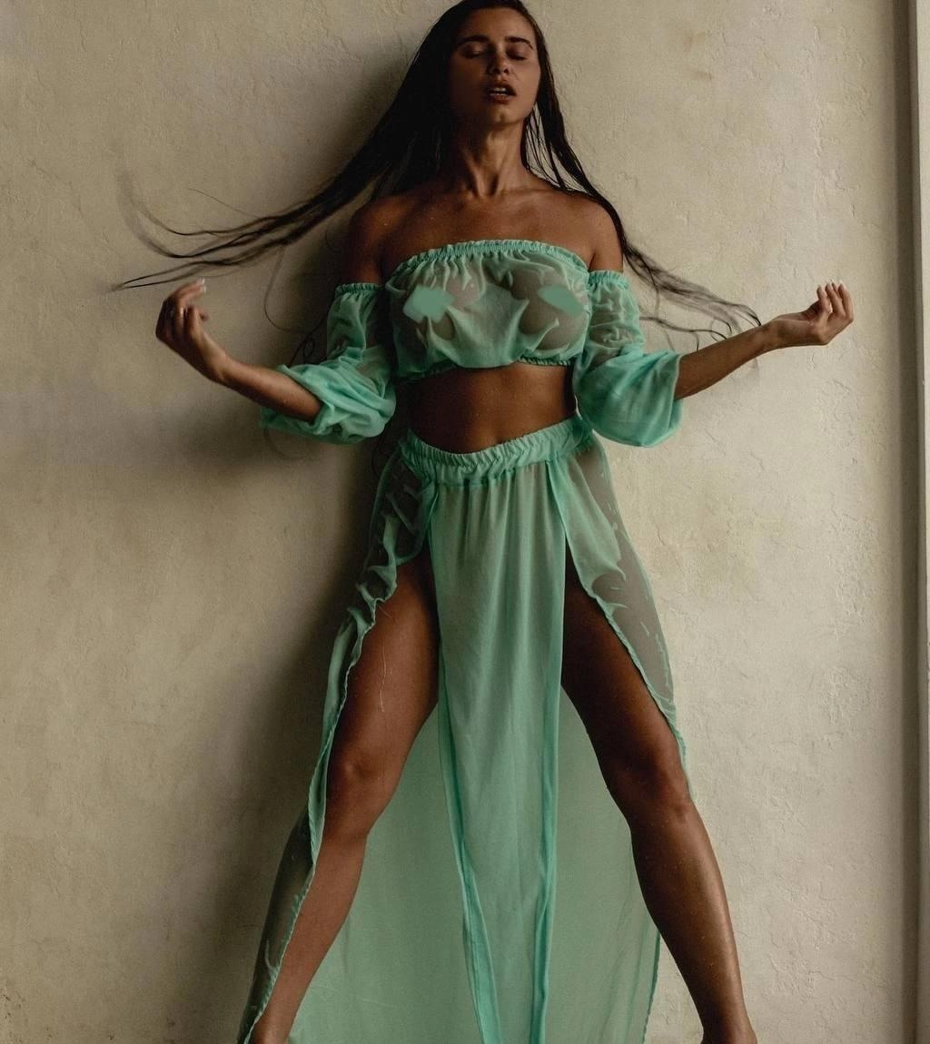 Настенька привлекальеная девушка из Лобни цена от 4000 руб