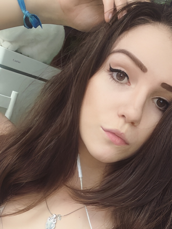 Индивидуалка Арина, доступна для личного знакомства от 3000 руб