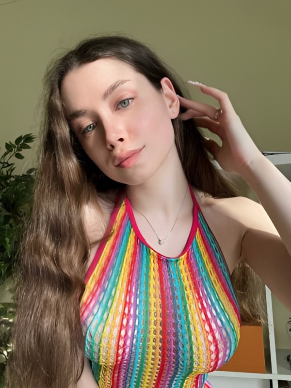 Елизавета привлекательная девушка из Лобни цена от 3000 руб