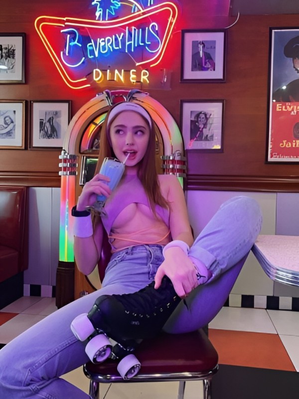 Снежана привлекательная девушка из Лобни цена от 3000 руб