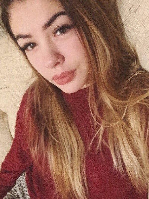 Марина привлекательная девушка из Лобни цена от 3000 руб