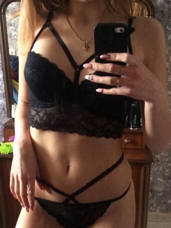 Нинель привлекательная девушка из Лобни цена от 3500 руб