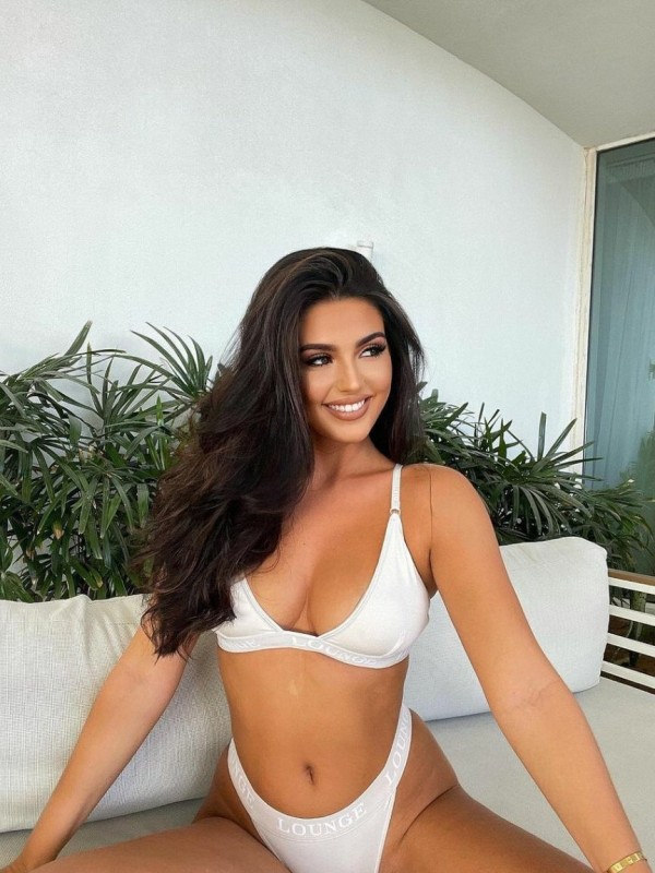 Лика привлекательная девушка из Лобни цена от 3000 руб