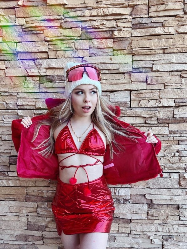 Лизок привлекательная девушка из Лобни цена от 5000 руб