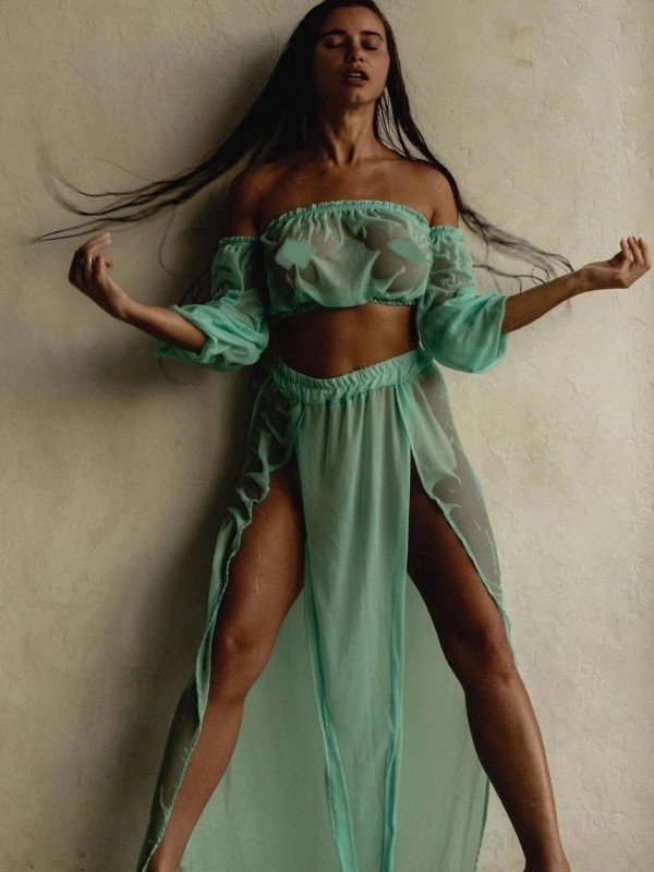 Настенька привлекательная девушка из Лобни цена от 4000 руб